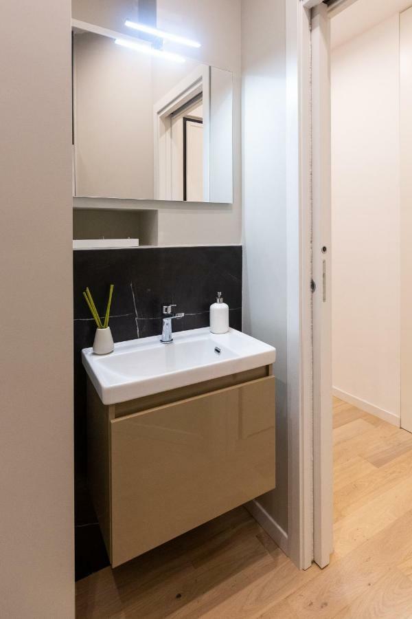 Apartment Bocconi 1 Milan Exterior photo